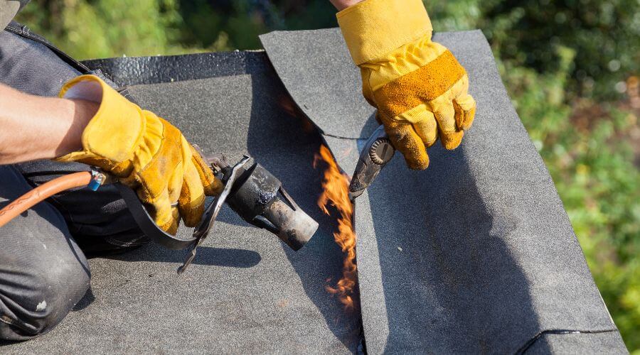 Expert new roof installation services in Waverly, KS